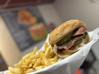 El Chulo Burgers