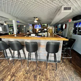Bar seating
