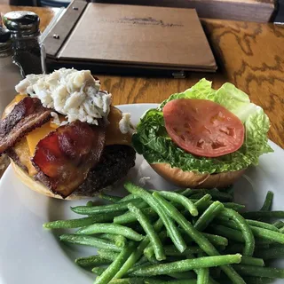 Burton's Bay Backfin Burger*