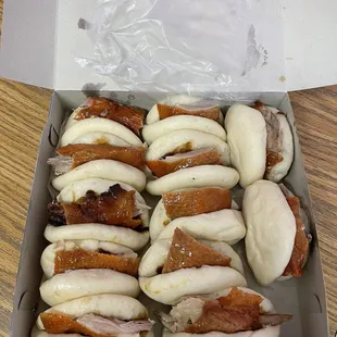 Roast duck in steamed buns!