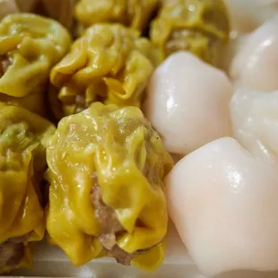 Pork hash / shrimp dumplings