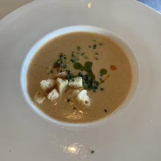 Island Prime Lobster Bisque