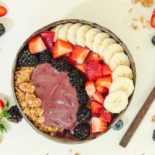 Blackbeard's Treasure Acai Bowl