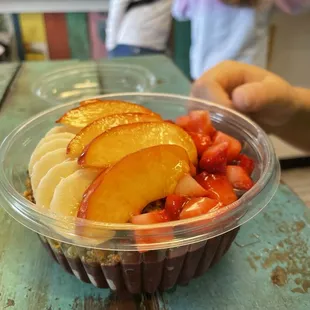 Peach açaí bowl