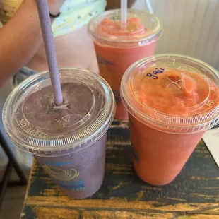 blueberry  strawberry banana added goji strawberry banana