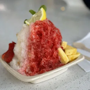 Salted lemon and strawberry... we thought the salted lemon was a little strong but we appreciated the experience! So fun to try new things.