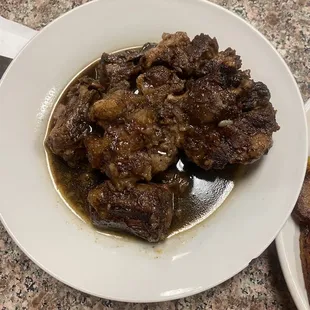 Braised Oxtails