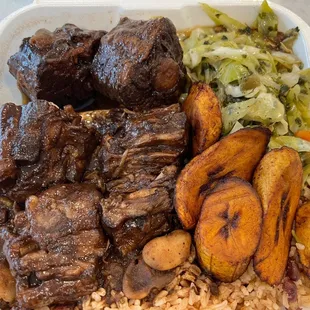 Large Oxtails Meal