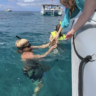 Showing our guests an octopus