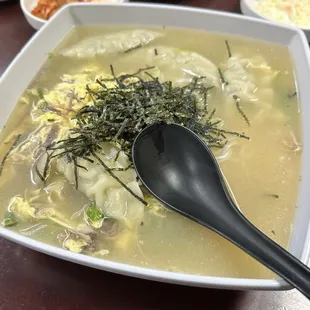 Seafood Thickness Noodles Soup