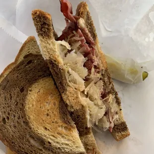 Pastrami Reuben