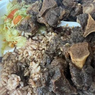 Oxtail, Rice &amp; Peas, cabbage