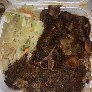 Oxtail,rice and peas, cabbage