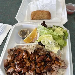 Maui Chicken, with an a la carte egg roll I ordered separately.