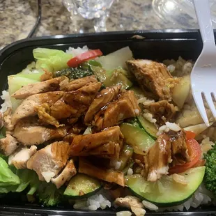 Oahu bowl with steamed veggies