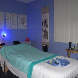 The atmosphere at Island Therapy is so relaxing that all your stresses melt away.