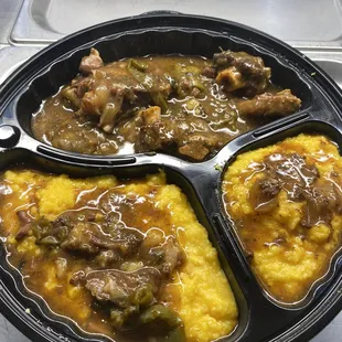 Oxtails and butter grits