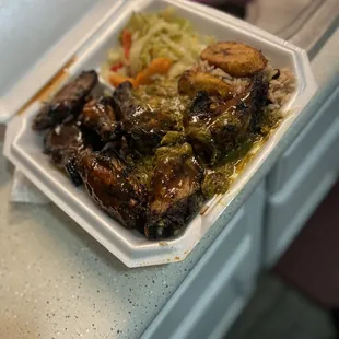 Jerk wings with curry sauce