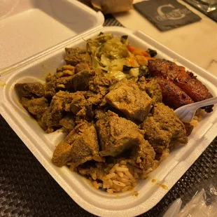 Curry goat plate