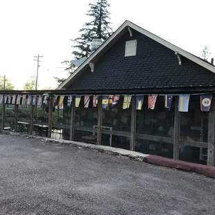 Front/side of the business