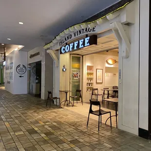 Less wait than Waikiki