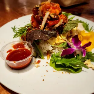 Spicy Aioli Salmon Poke