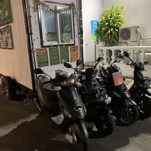 Scooters and mopeds