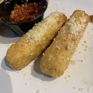 Beer Battered Mozzarella Sticks