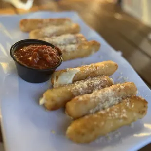 Crispy Beer Battered Mozzarella Sticks
