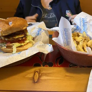 burgers, food