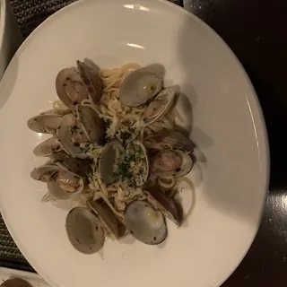 Linguine Vongole