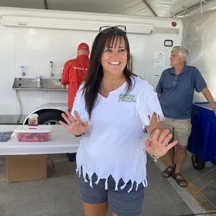 Beautiful Beer Hostess. Than you Volunteers