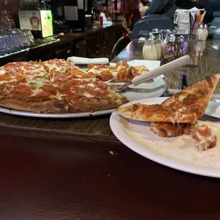 food, pizza