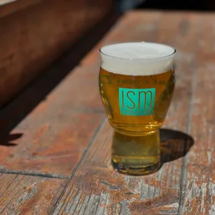 drink, oysters and mussels