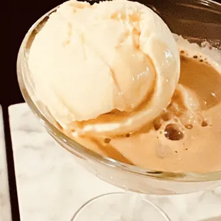 Espresso with ice cream