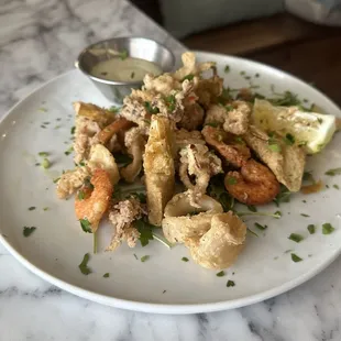 chicken wings and fried chicken, food