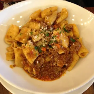 Rigatoni al Ragu Dinner