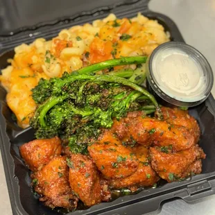 Boneless Wings Combo