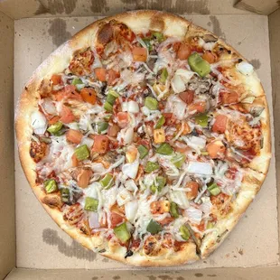Garden Feast Pizza (V) with vegan cheese