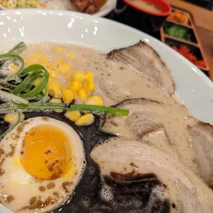 black ramen... do you like the flavour of blackened (burnt) garlic?  if so, you will love this as much as i do.