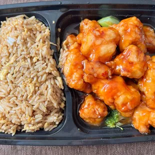 General Tso chicken with fried rice lunch special - not bad!