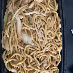 Chicken Lo Mein