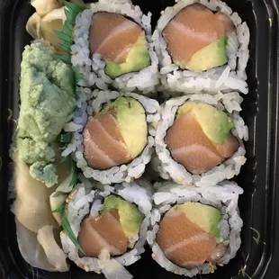 Salmon Avocado Roll