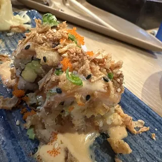 Salmon Crunch Roll