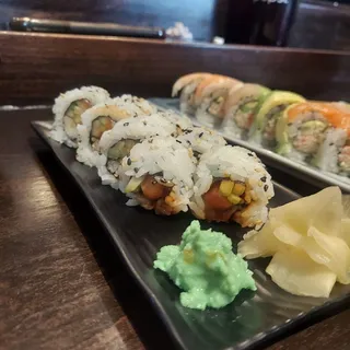 Spicy Salmon Roll