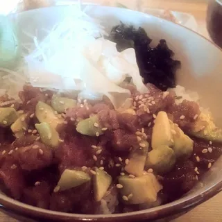 Maguro Avocado Don