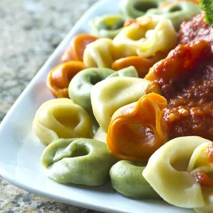 pasta dish, pasta, food