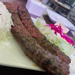 Kebab skewar with rice