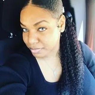 Simone H.