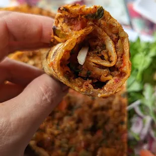 Lahmacan - it&apos;s like a Mediterranean pizza